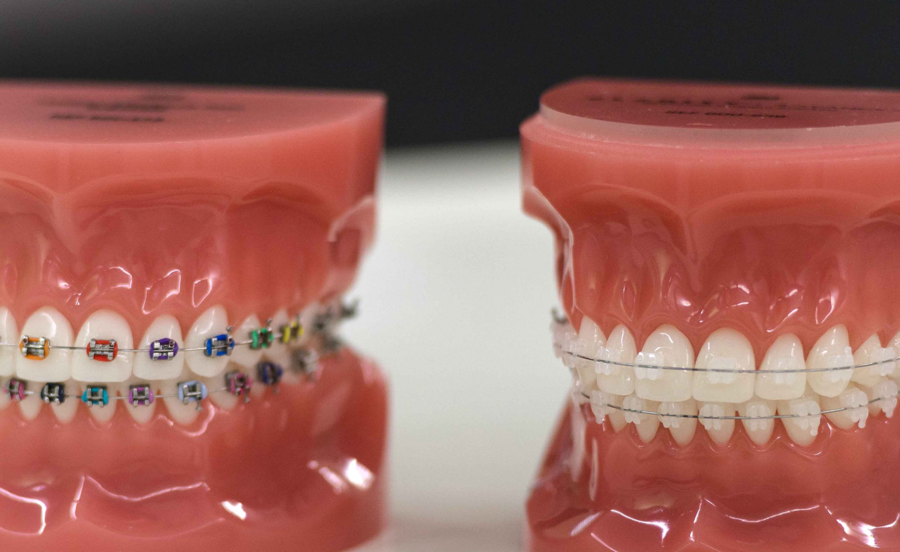 Dental display figurines